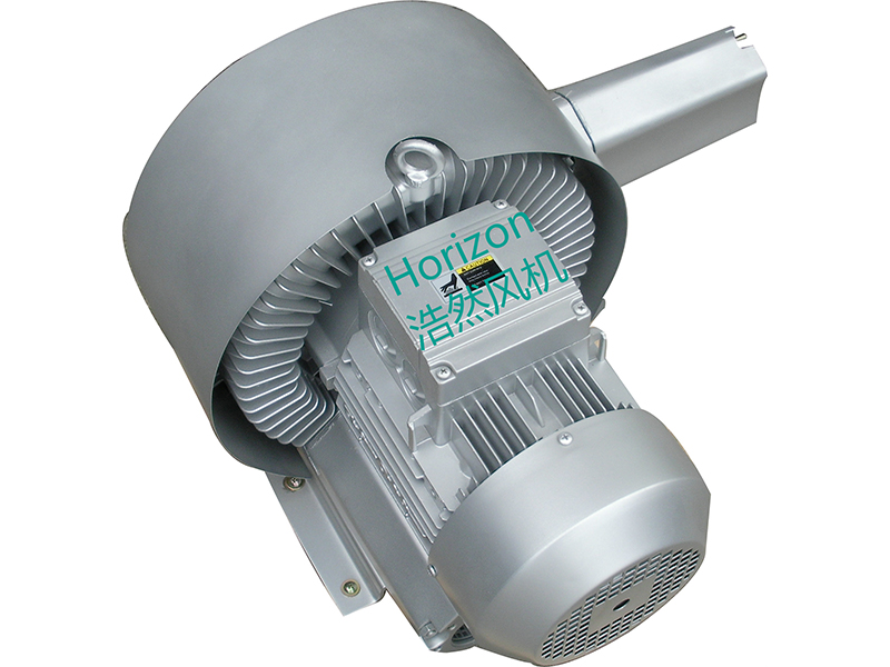 2HR220雙段式高壓鼓風(fēng)機(jī)