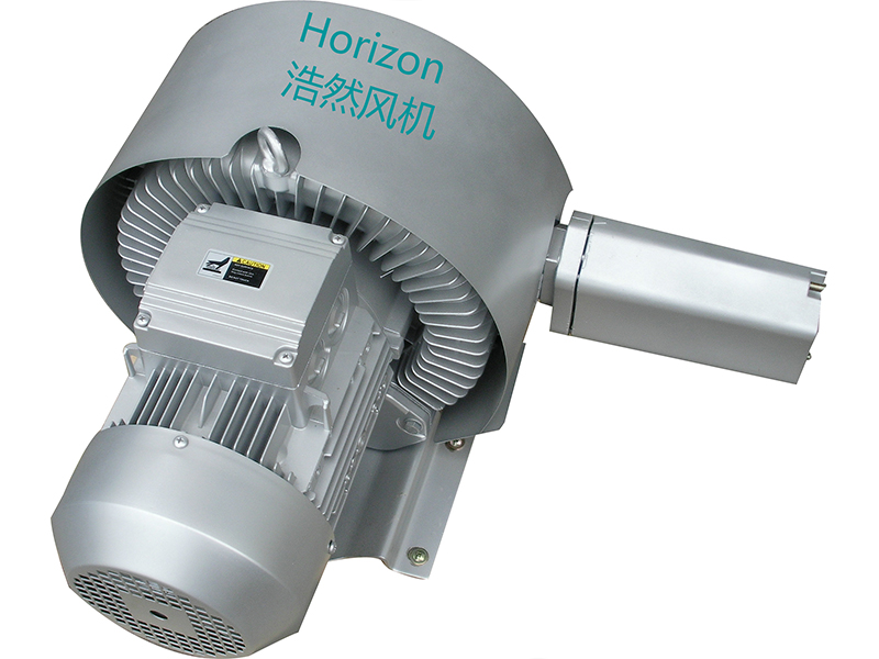 2HR320雙段式高壓鼓風(fēng)機(jī)