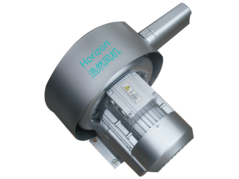 2HR520雙段式高壓鼓風(fēng)機(jī)