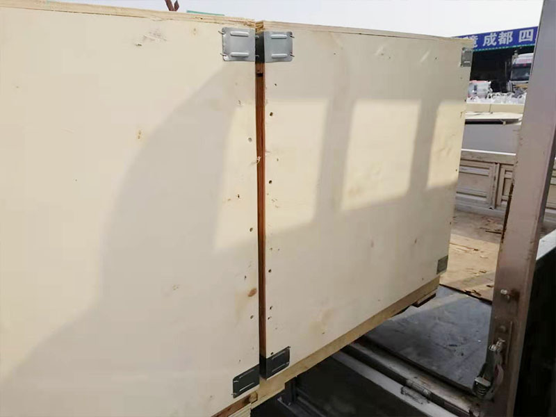 高壓風(fēng)機(jī)裝車發(fā)貨案例