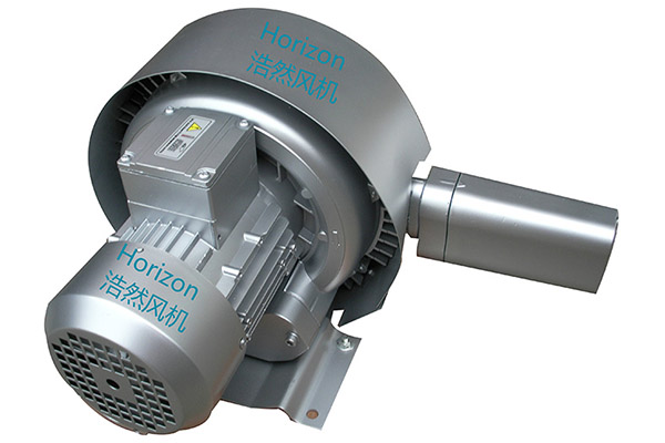 雙段式高壓風(fēng)機(jī)