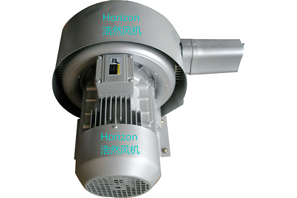 雙段高壓風(fēng)機(jī) 雙段高壓風(fēng)機(jī)