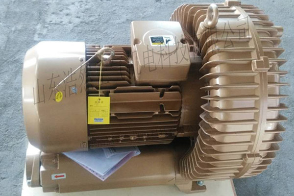 高壓風(fēng)機(jī) 高壓風(fēng)機(jī)